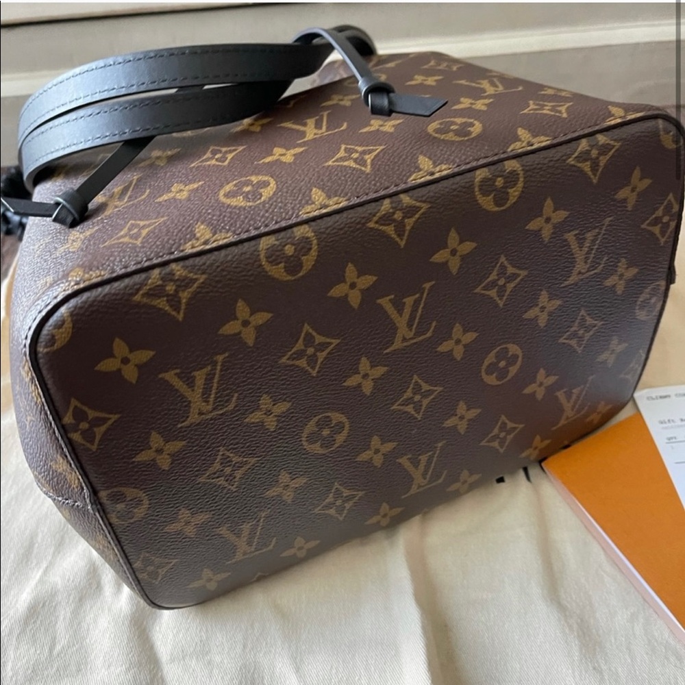 Louis Vuitton neo noe
